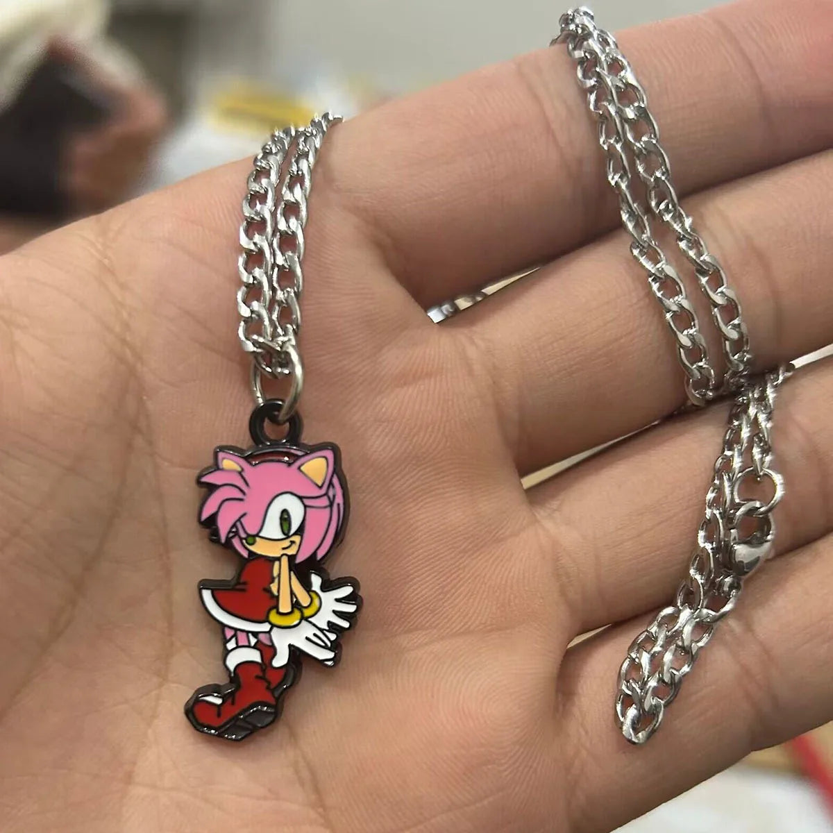 Collier Sonic avec Amy Rose