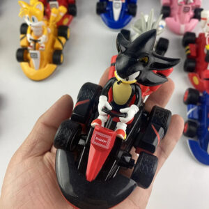 Figurine Shadow en karting - 12 cm